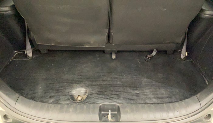 2018 Honda BR-V 1.5L I-VTEC S, Petrol, Manual, 52,504 km, Boot Inside