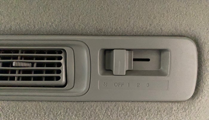 2018 Honda BR-V 1.5L I-VTEC S, Petrol, Manual, 52,504 km, Rear AC Temperature Control