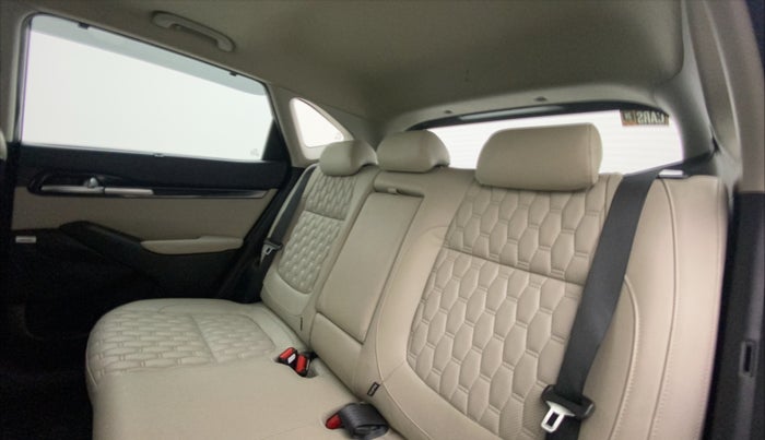 2019 KIA SELTOS HTX PLUS AT1.5 DIESEL, Diesel, Automatic, 36,993 km, Right Side Rear Door Cabin