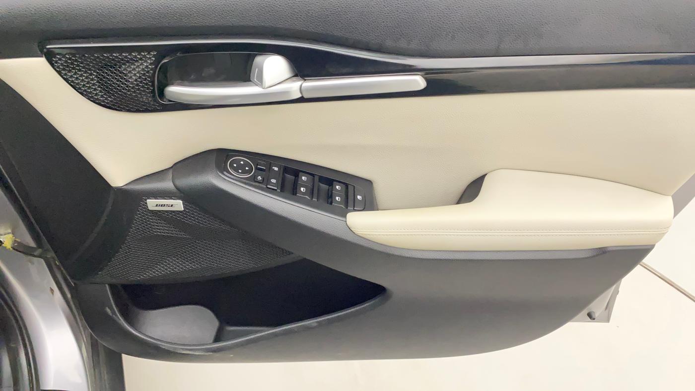 2019 KIA SELTOS HTX PLUS AT1.5 DIESEL, Diesel, Automatic, 36,993 km, Driver Side Door Panels Control