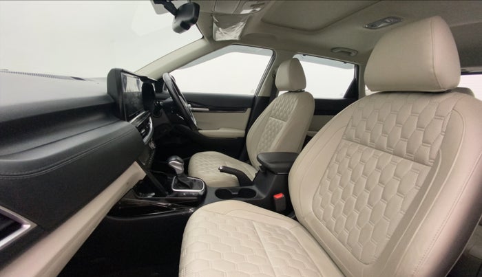 2019 KIA SELTOS HTX PLUS AT1.5 DIESEL, Diesel, Automatic, 36,993 km, Right Side Front Door Cabin