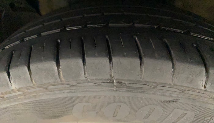 2019 KIA SELTOS HTX PLUS AT1.5 DIESEL, Diesel, Automatic, 36,993 km, Left Front Tyre Tread