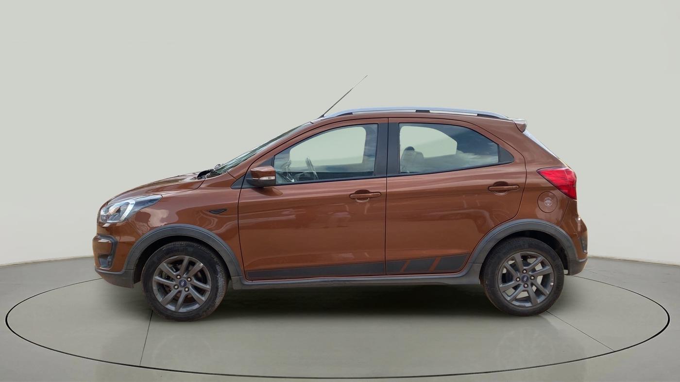 2020 Ford FREESTYLE TITANIUM 1.2 PETROL, Petrol, Manual, 77,300 km, Left Side