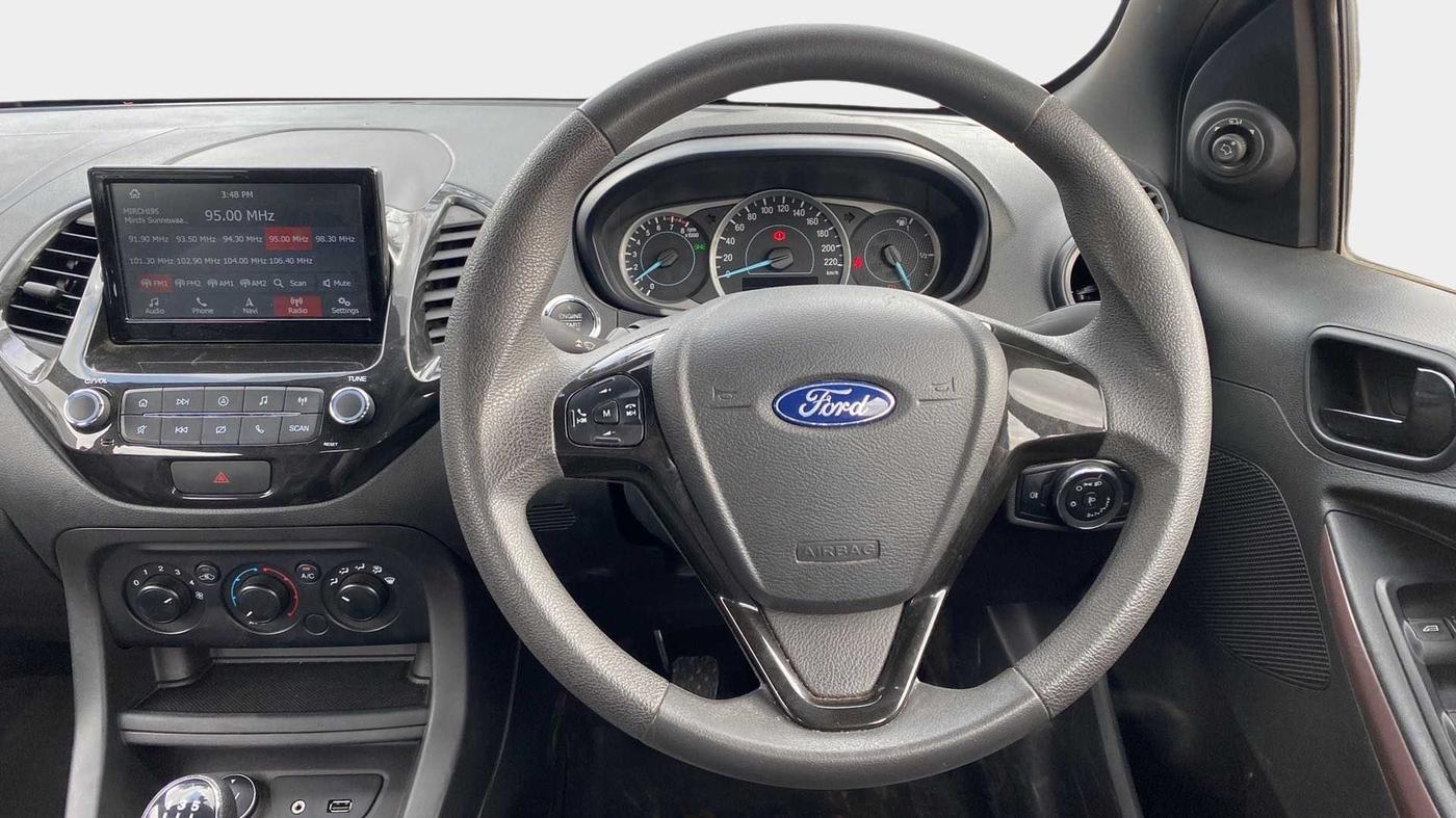 2020 Ford FREESTYLE TITANIUM 1.2 PETROL, Petrol, Manual, 77,300 km, Steering Wheel Close Up