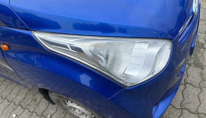 2014 Hyundai Eon ERA +, Petrol, Manual, 70,814 km, Right headlight - Faded