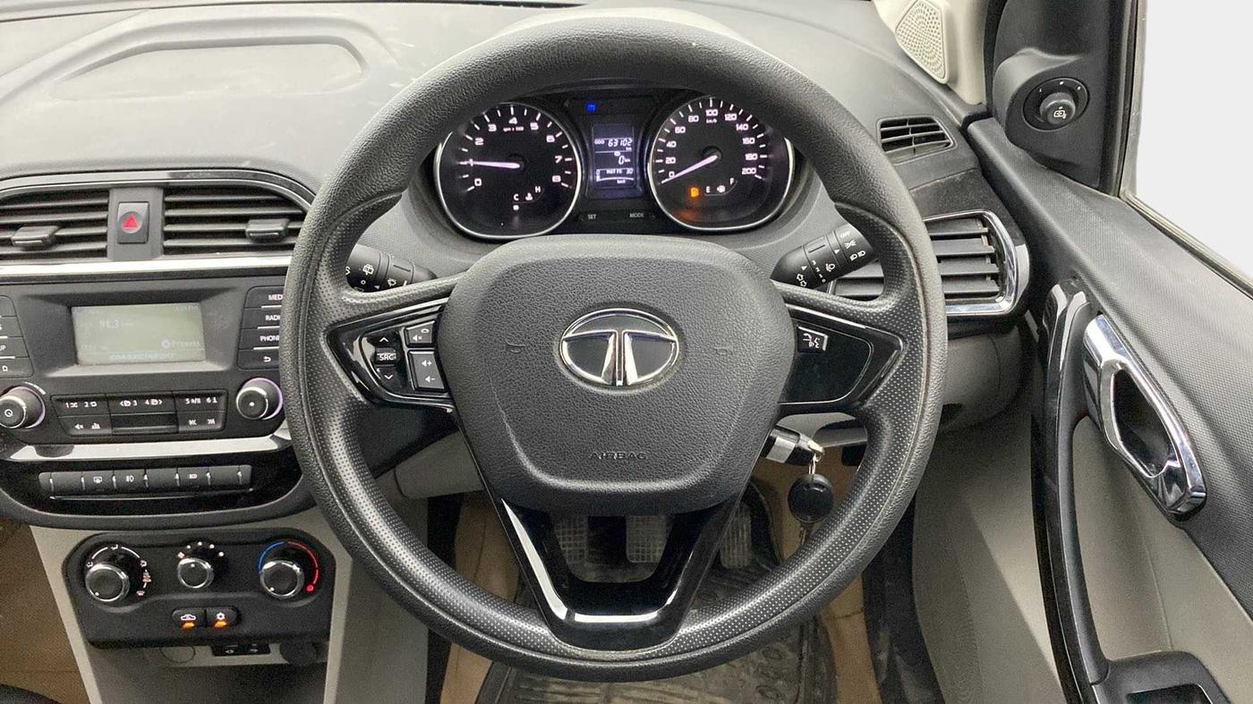 2018 Tata Tiago XZ PETROL, CNG, Manual, 63,258 km, Steering Wheel Close Up