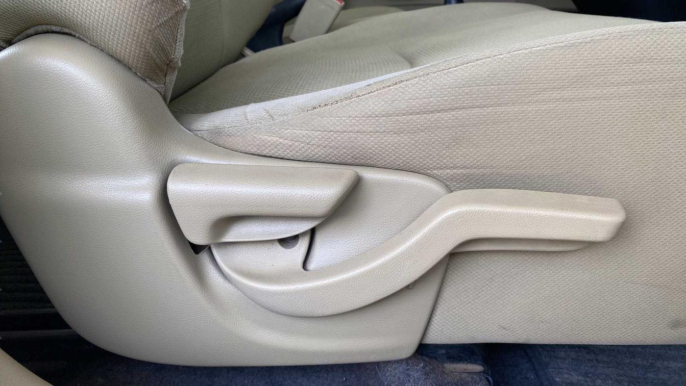 2014 Honda Brio S MT, Petrol, Manual, 71,139 km, Driver Side Adjustment Panel
