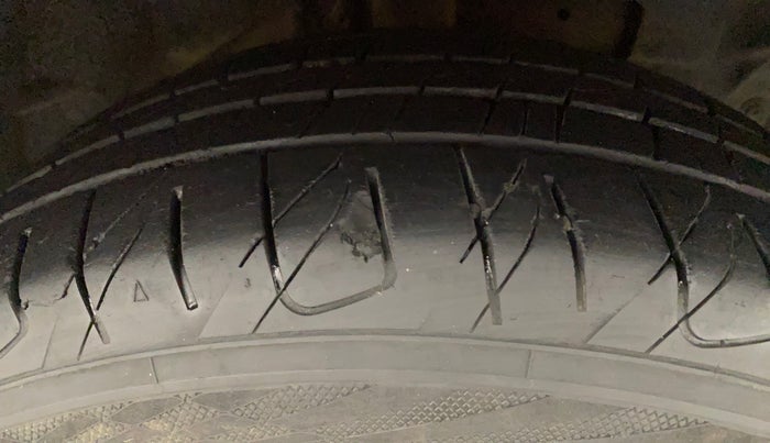 2018 Ford Ecosport TITANIUM 1.5L PETROL, Petrol, Manual, 62,004 km, Right Front Tyre Tread