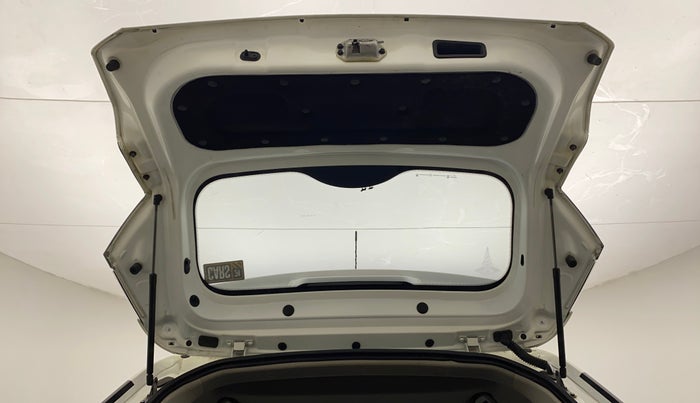 2021 Tata NEXON XMA SUNROOF DIESEL, Diesel, Automatic, 35,565 km, Boot Door Open