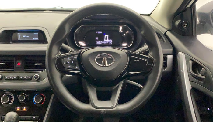 2021 Tata NEXON XMA SUNROOF DIESEL, Diesel, Automatic, 35,565 km, Steering Wheel Close Up