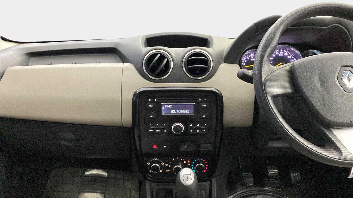 2015 Renault Duster RXL PETROL, Petrol, Manual, 25,958 km, Air Conditioner