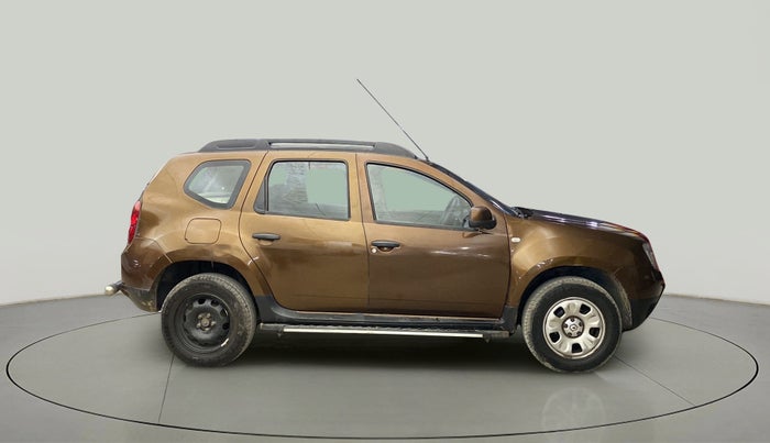 2015 Renault Duster RXL PETROL, Petrol, Manual, 25,958 km, Right Side View