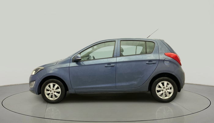 2013 Hyundai i20 SPORTZ 1.2, Petrol, Manual, 74,376 km, Left Side
