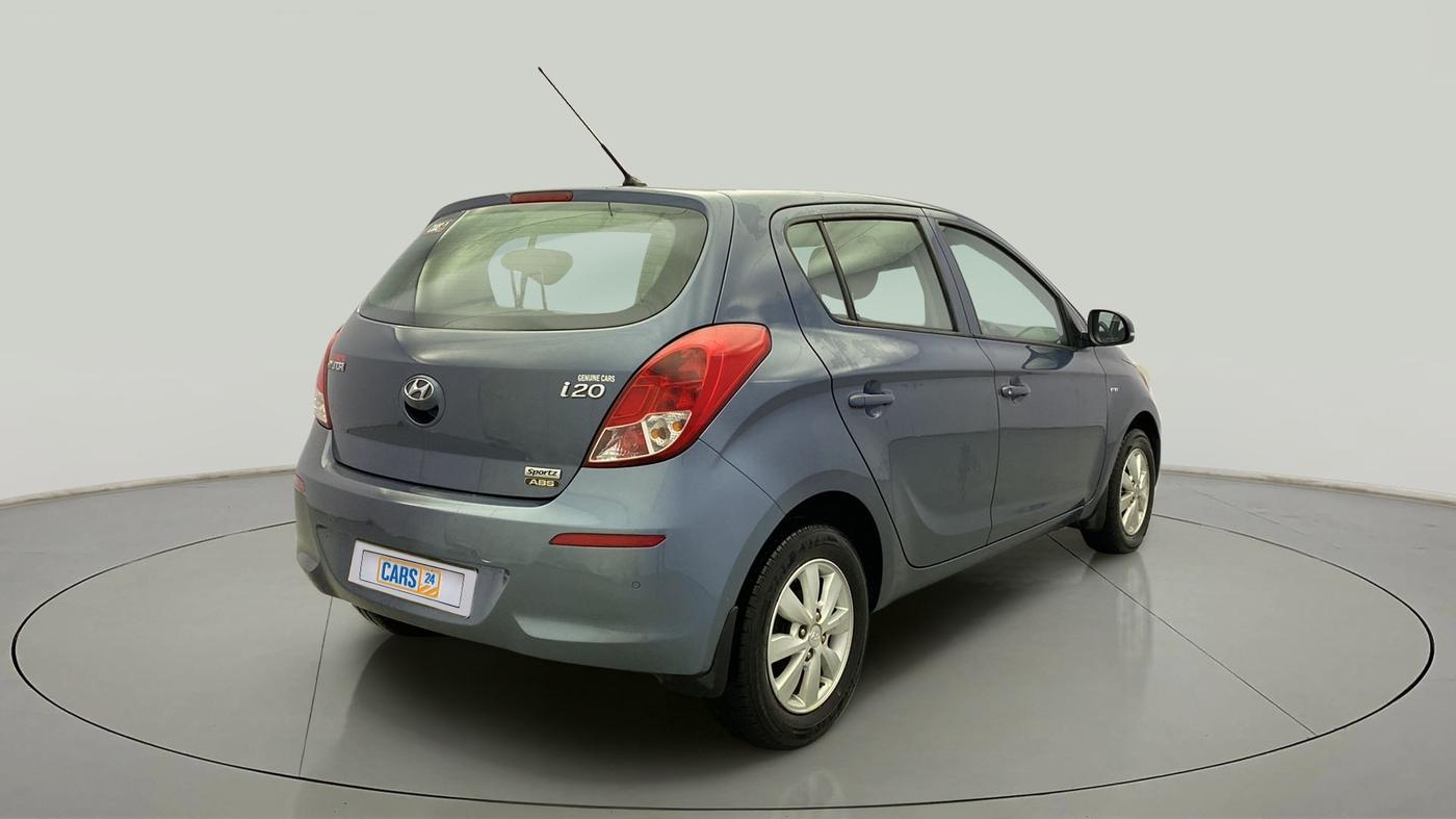 2013 Hyundai i20 SPORTZ 1.2, Petrol, Manual, 74,376 km, Right Back Diagonal