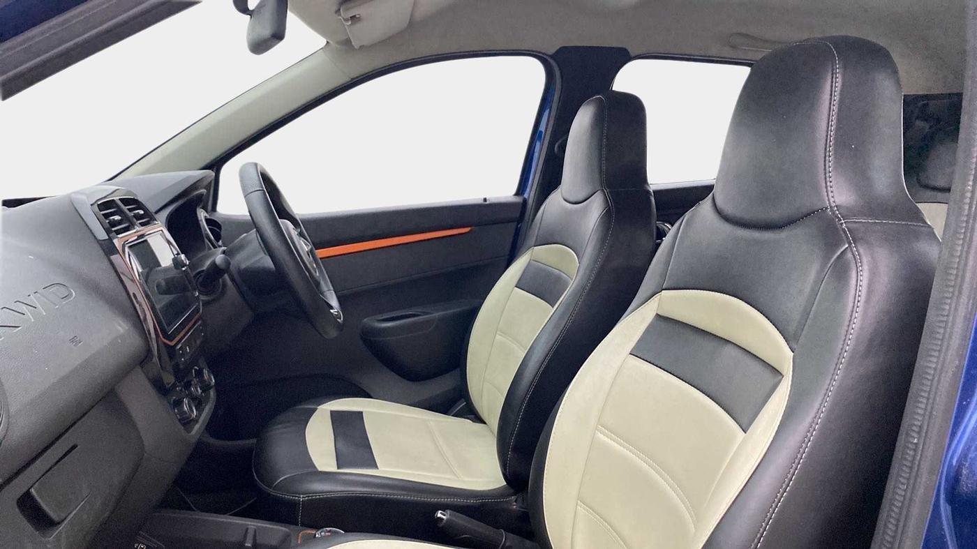 2021 Renault Kwid CLIMBER 1.0 AMT (O), Petrol, Automatic, 49,182 km, Right Side Front Door Cabin