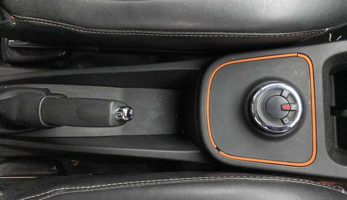 2021 Renault Kwid CLIMBER 1.0 AMT (O), Petrol, Automatic, 49,182 km, Gear Lever