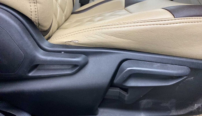 2020 Tata NEXON XZA PLUS (O) PETROL DUAL TONE, Petrol, Automatic, 85,380 km, Driver Side Adjustment Panel