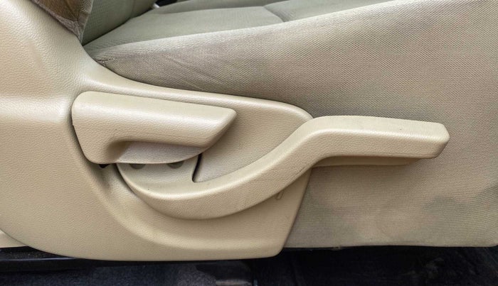 2015 Honda Brio S MT, Petrol, Manual, 70,310 km, Driver Side Adjustment Panel