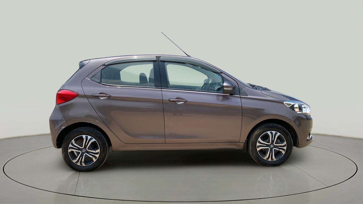 2019 Tata Tiago XZ PETROL, Petrol, Manual, 89,330 km, Right Side