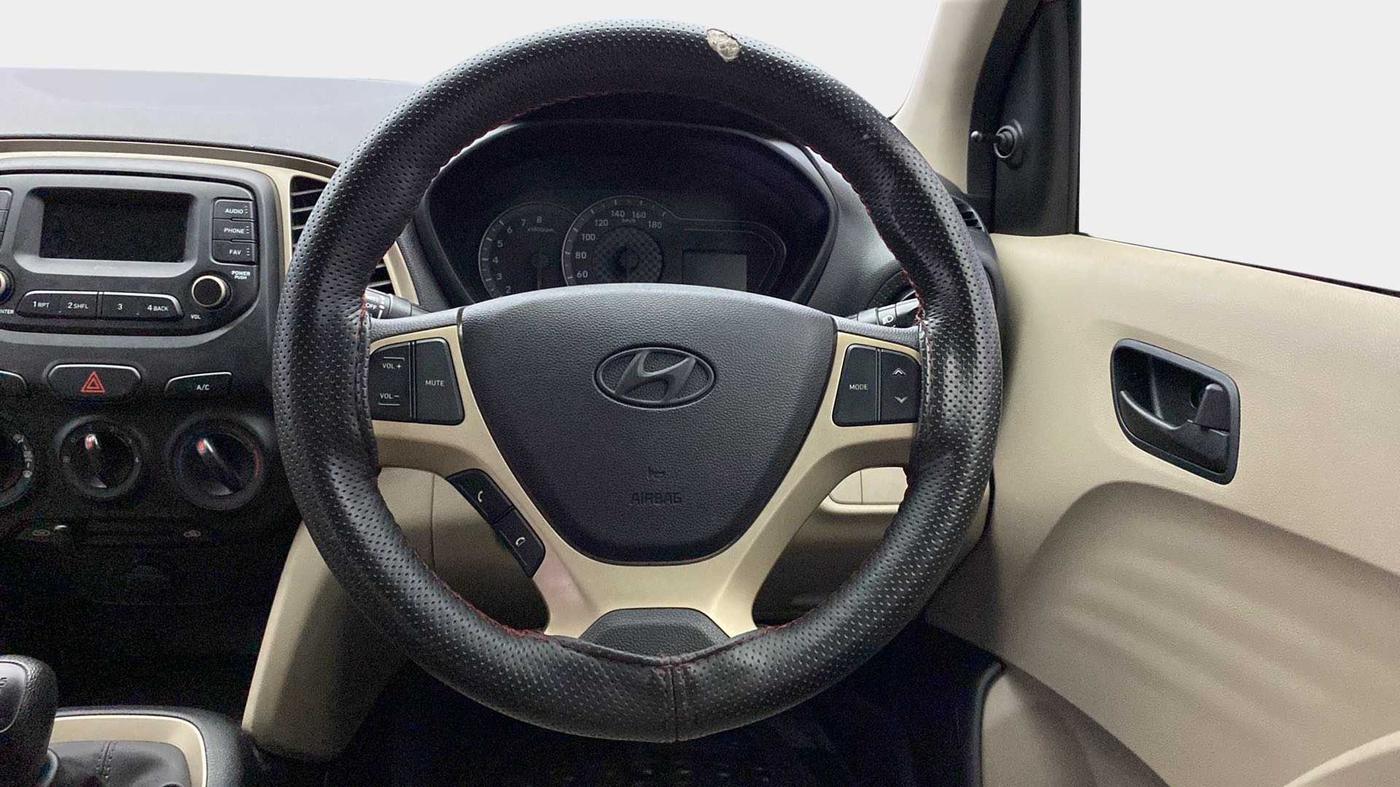 2021 Hyundai NEW SANTRO MAGNA, Petrol, Manual, 28,678 km, Steering Wheel Close Up