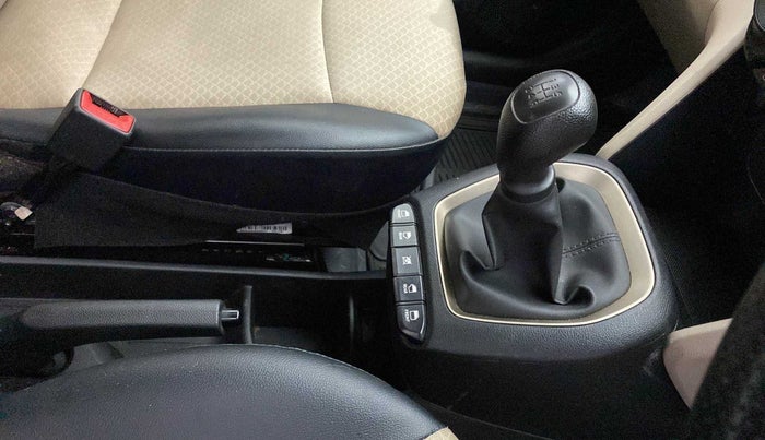 2021 Hyundai NEW SANTRO MAGNA, Petrol, Manual, 28,678 km, Gear Lever