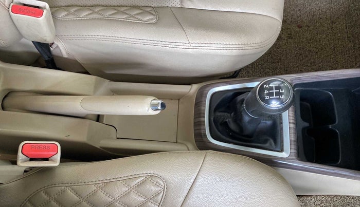 2020 Maruti Dzire VXI, Petrol, Manual, 71,316 km, Gear Lever