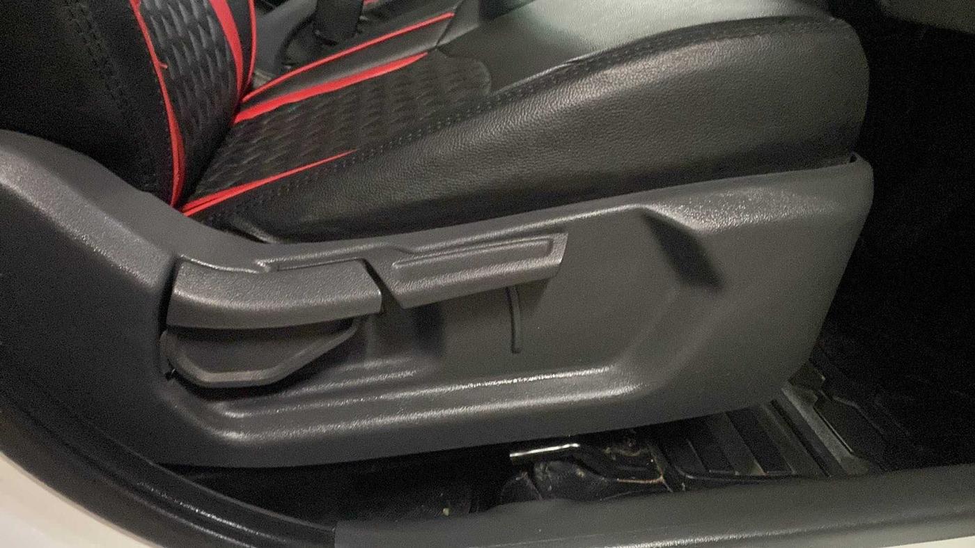 2021 Hyundai GRAND I10 NIOS SPORTZ AMT 1.2 KAPPA VTVT, Petrol, Automatic, 16,808 km, Driver Side Adjustment Panel