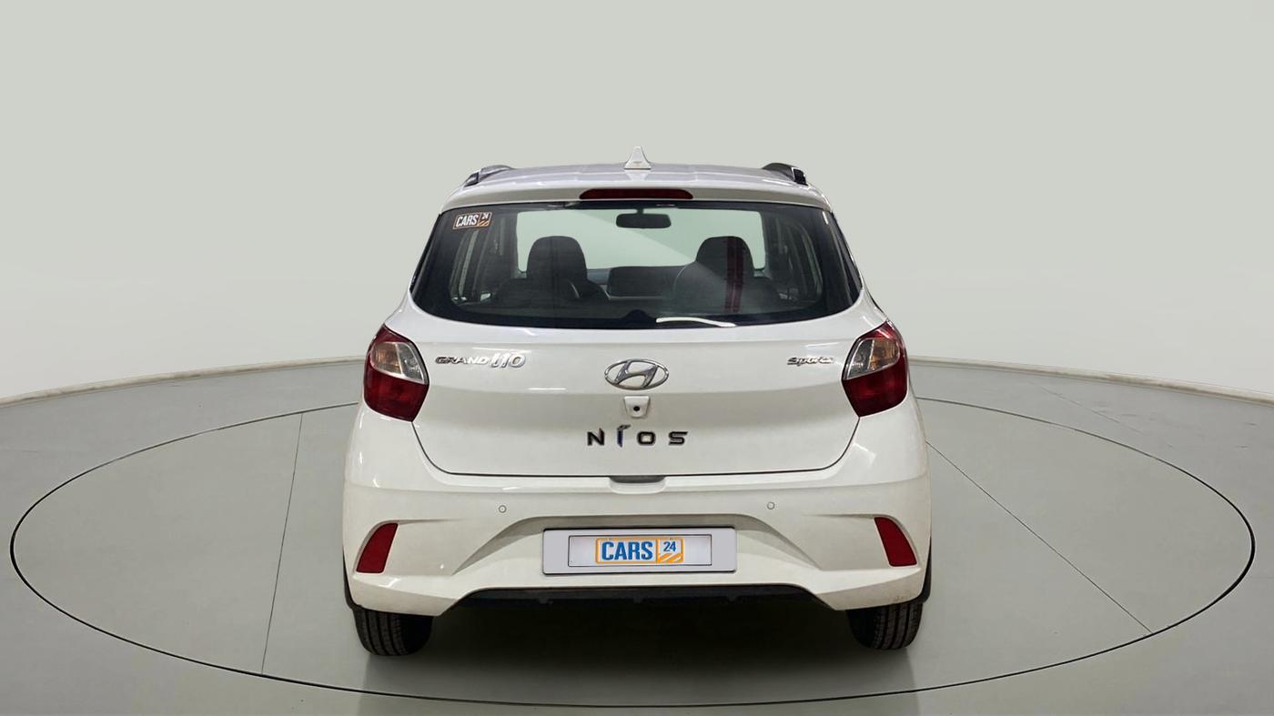 2021 Hyundai GRAND I10 NIOS SPORTZ AMT 1.2 KAPPA VTVT, Petrol, Automatic, 16,808 km, Back/Rear