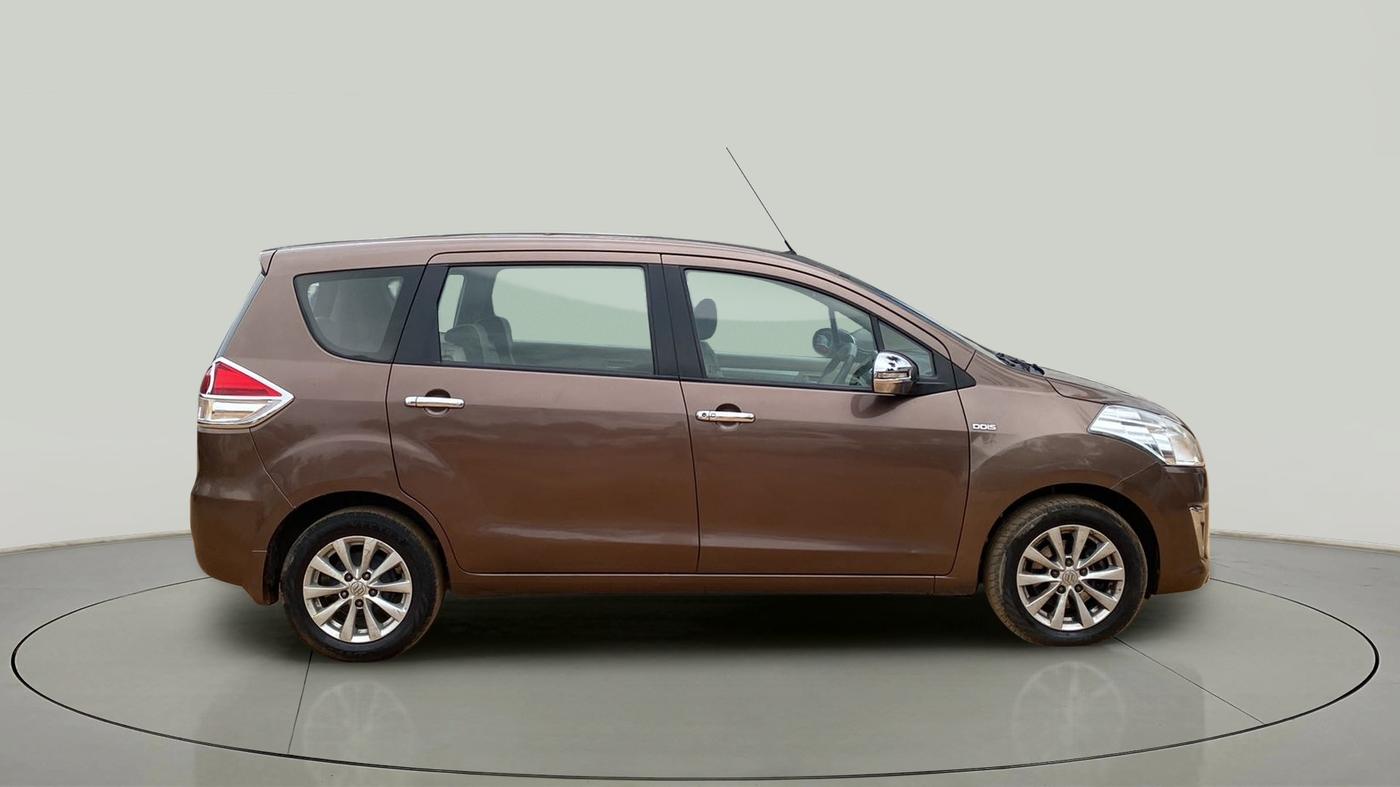 2015 Maruti Ertiga ZDI, Diesel, Manual, 57,858 km, Right Side View