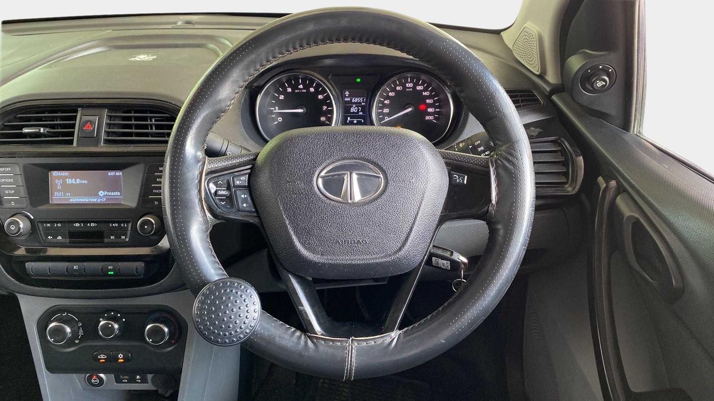 2018 Tata TIGOR XZ PETROL, CNG, Manual, 68,548 km, Steering Wheel Close Up
