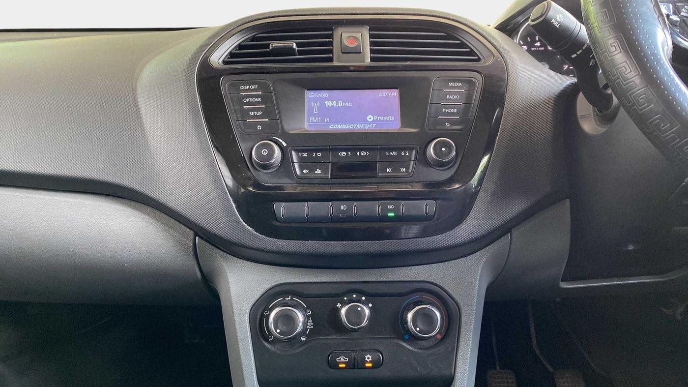 2018 Tata TIGOR XZ PETROL, CNG, Manual, 68,548 km, Air Conditioner
