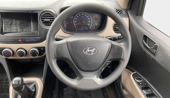 2015 Hyundai Grand i10 MAGNA 1.2 KAPPA VTVT, Petrol, Manual, 78,870 km, Steering Wheel Close Up