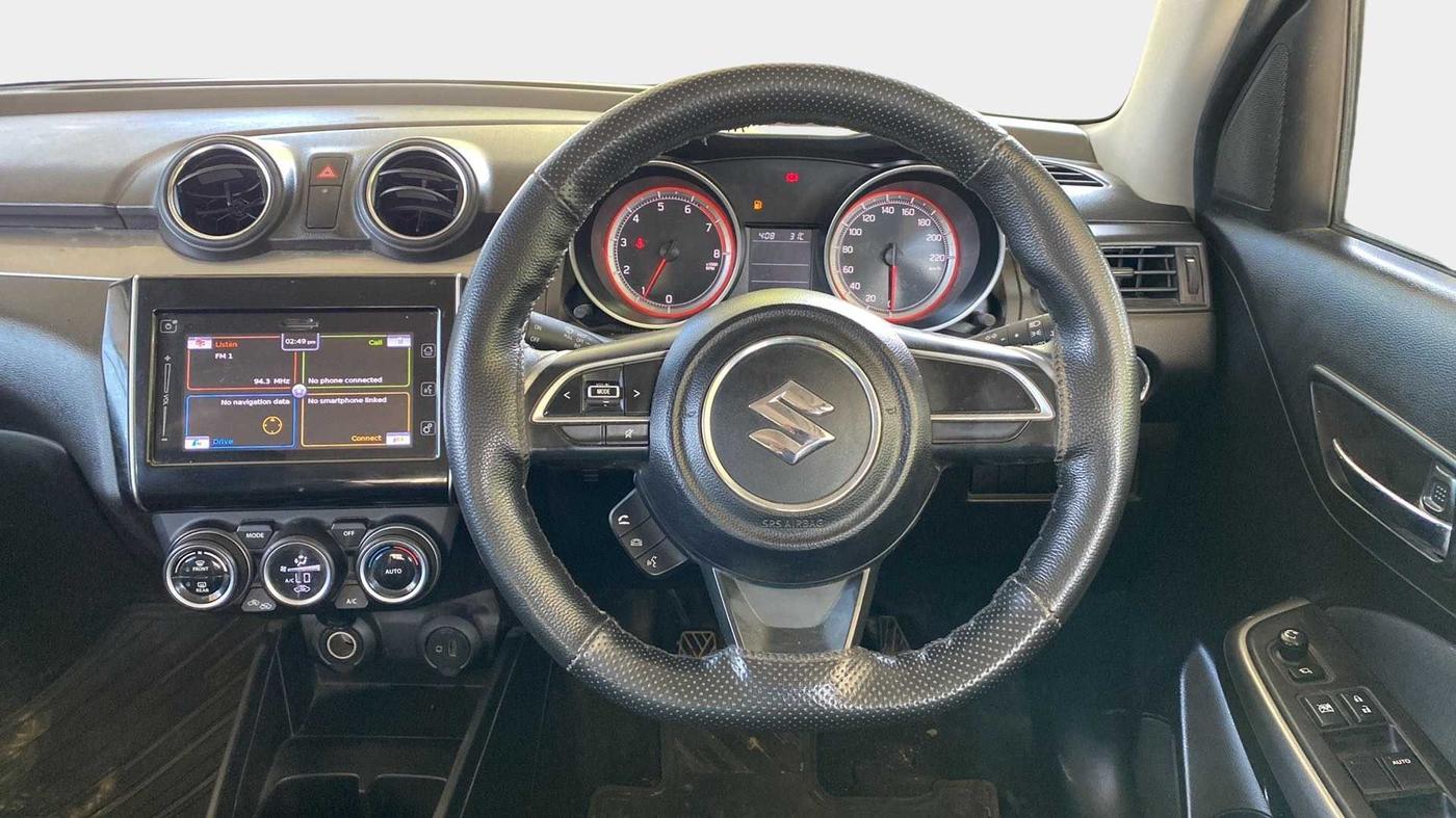 2018 Maruti Swift ZXI PLUS, Petrol, Manual, 26,403 km, Steering Wheel Close Up