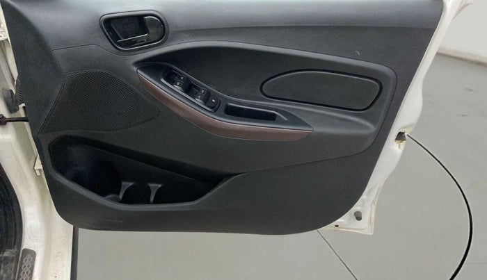 2021 Ford FREESTYLE TITANIUM 1.2 PETROL, Petrol, Manual, 16,708 km, Driver Side Door Panels Control
