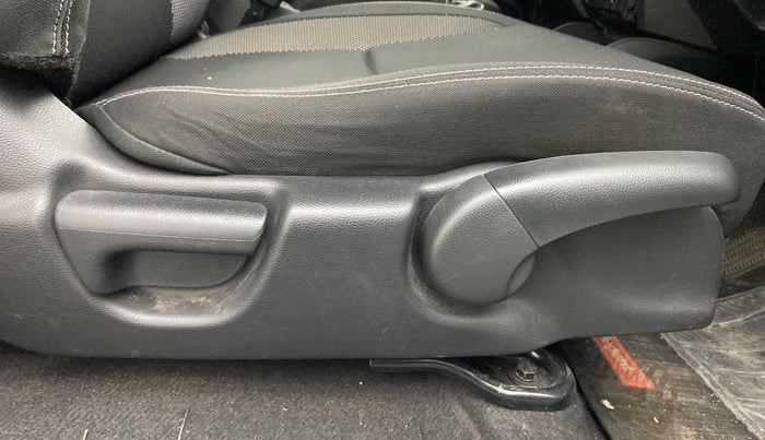 2017 Honda WR-V 1.2L I-VTEC VX MT, Petrol, Manual, 79,602 km, Driver Side Adjustment Panel