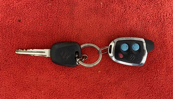 2014 Maruti Alto 800 LXI, Petrol, Manual, 57,451 km, Key Close Up