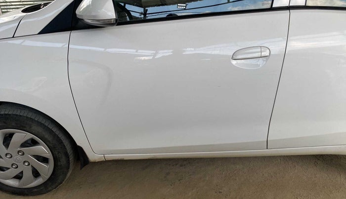 2018 Hyundai NEW SANTRO SPORTZ MT, Petrol, Manual, 49,341 km, Front passenger door - Minor scratches