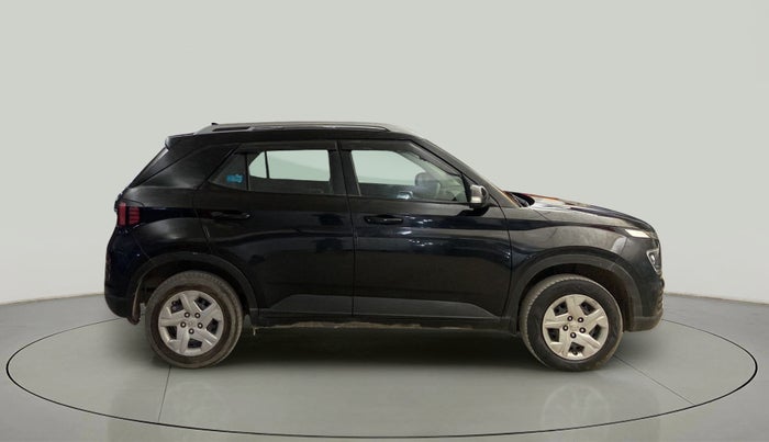 2022 Hyundai VENUE SX 1.2 PETROL, Petrol, Manual, 25,523 km, Right Side View