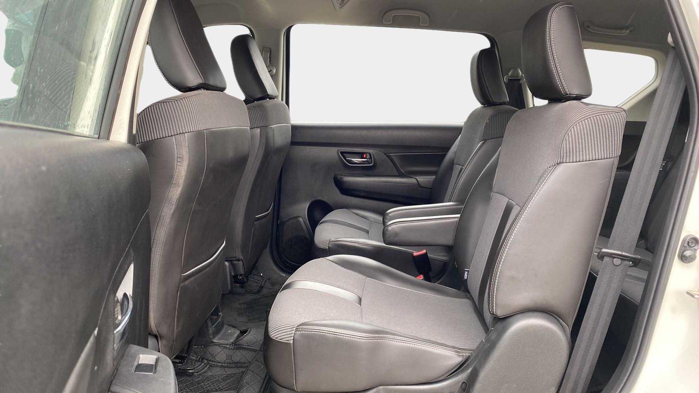 2019 Maruti XL6 ZETA AT, Petrol, Automatic, 48,945 km, Right Side Rear Door Cabin