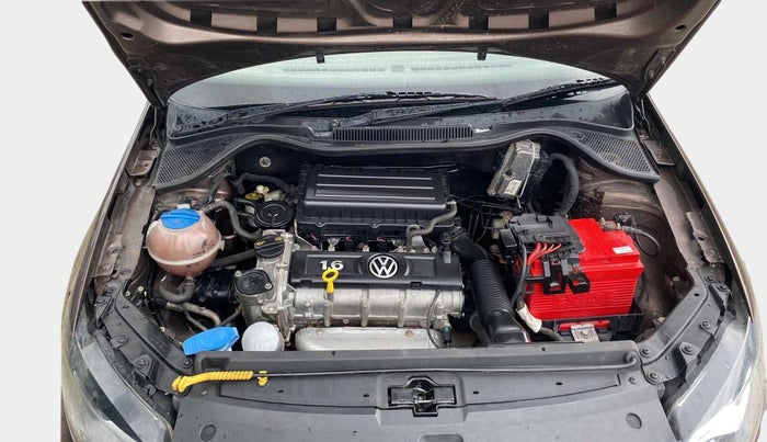 2016 Volkswagen Vento HIGHLINE 1.6 MPI, Petrol, Manual, 89,950 km, Open Bonet