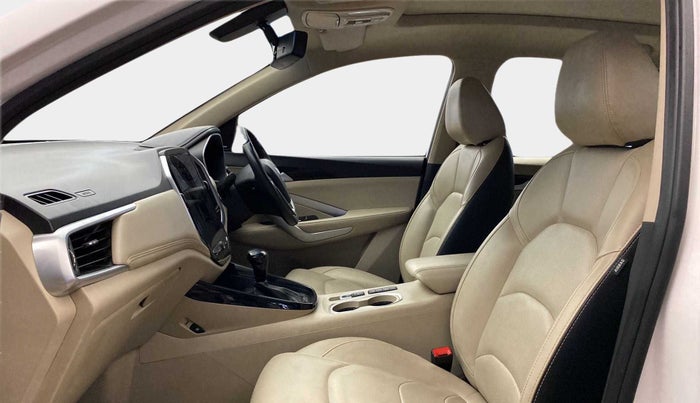 2021 MG HECTOR SHARP 1.5 DCT PETROL, Petrol, Automatic, 44,155 km, Right Side Front Door Cabin