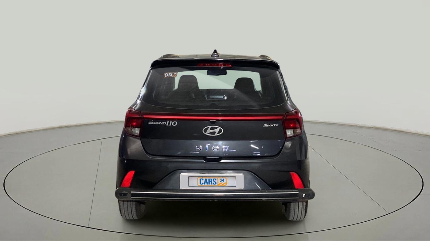 2023 Hyundai GRAND I10 NIOS SPORTZ 1.2 KAPPA VTVT, Petrol, Manual, 15,568 km, Back/Rear