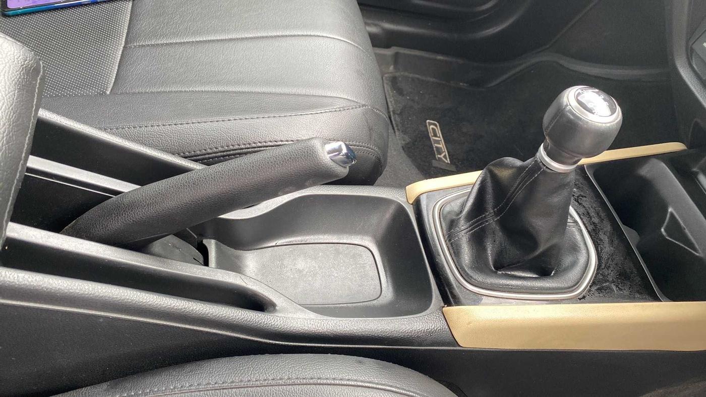 2020 Honda City 1.5L I-VTEC VX, Petrol, Manual, 19,482 km, Gear Lever