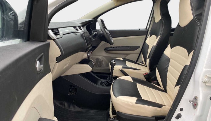 2022 Renault TRIBER RXZ, Petrol, Manual, 32,263 km, Right Side Front Door Cabin