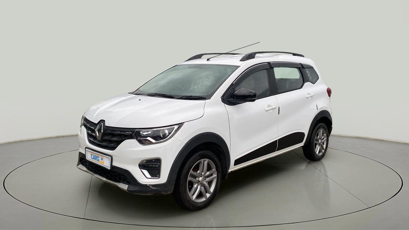 2022 Renault TRIBER RXZ, Petrol, Manual, 32,263 km, Left Front Diagonal