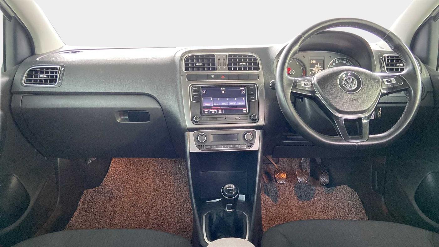2020 Volkswagen Polo HIGHLINE PLUS 1.0L TSI, Petrol, Manual, 44,412 km, Dashboard
