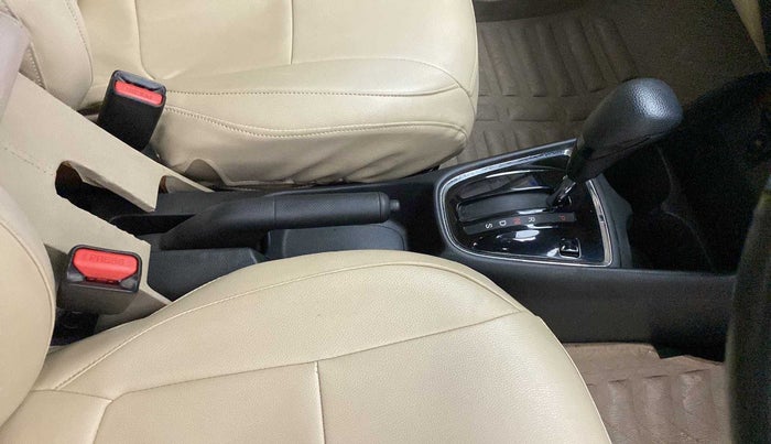 2018 Honda Amaze 1.2L I-VTEC V CVT, Petrol, Automatic, 35,321 km, Gear Lever