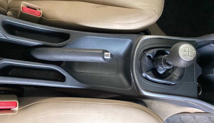 2015 Honda City 1.5L I-VTEC SV, Petrol, Manual, 56,877 km, Gear Lever