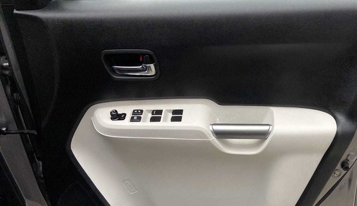 2020 Maruti IGNIS ZETA 1.2 AMT, Petrol, Automatic, 50,179 km, Driver Side Door Panels Control