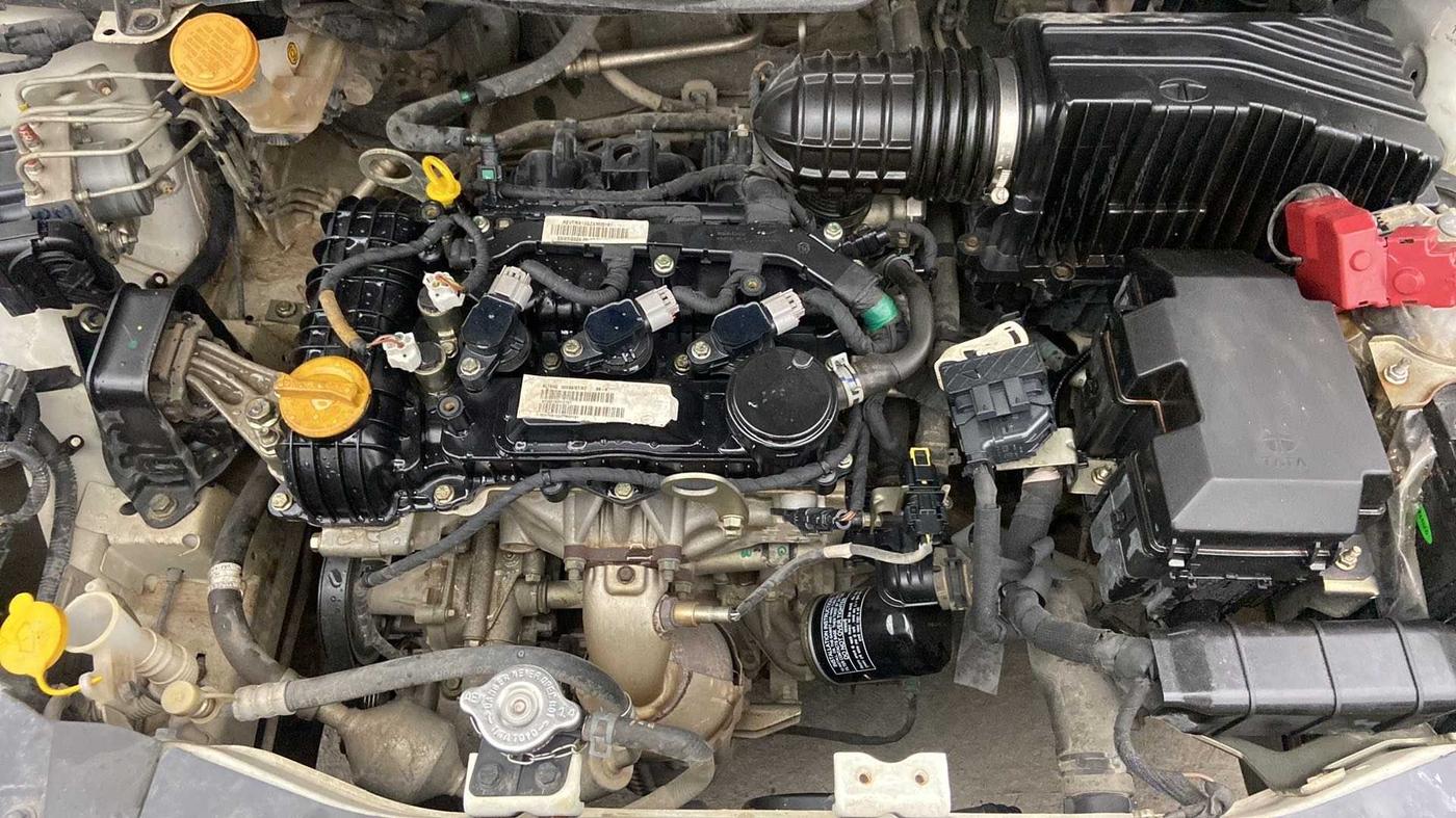 2020 Tata ALTROZ XT PETROL, Petrol, Manual, 58,047 km, Open Bonet